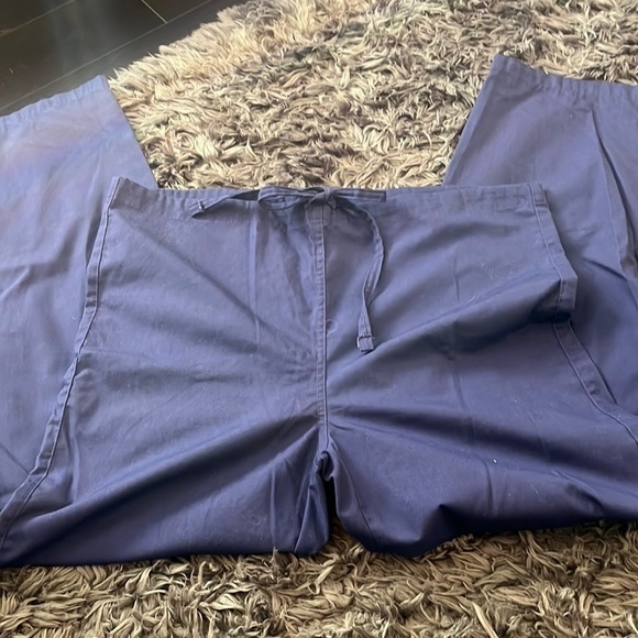 Unisex Drawstring Scrub Pant size small purple scrubs unisex. - Picture 1 of 3